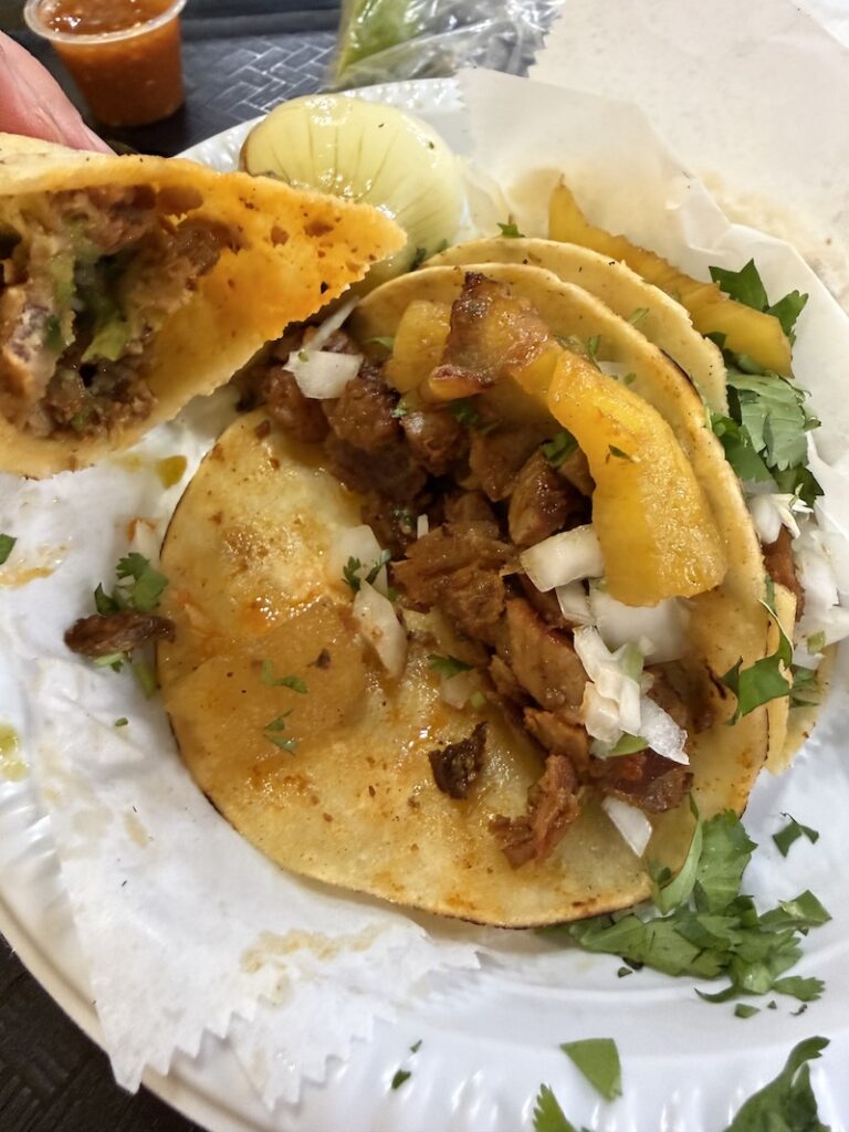 TAQUERIA LOS AMIGOS V.M. - inside of Al Pastor