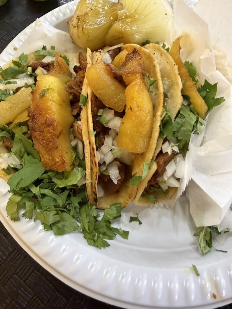 TAQUERIA LOS AMIGOS V.M. - Al Pastor tacos