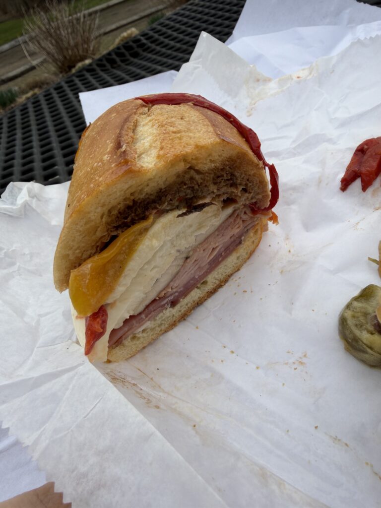 Park Wood Deli - 4 Corner inside