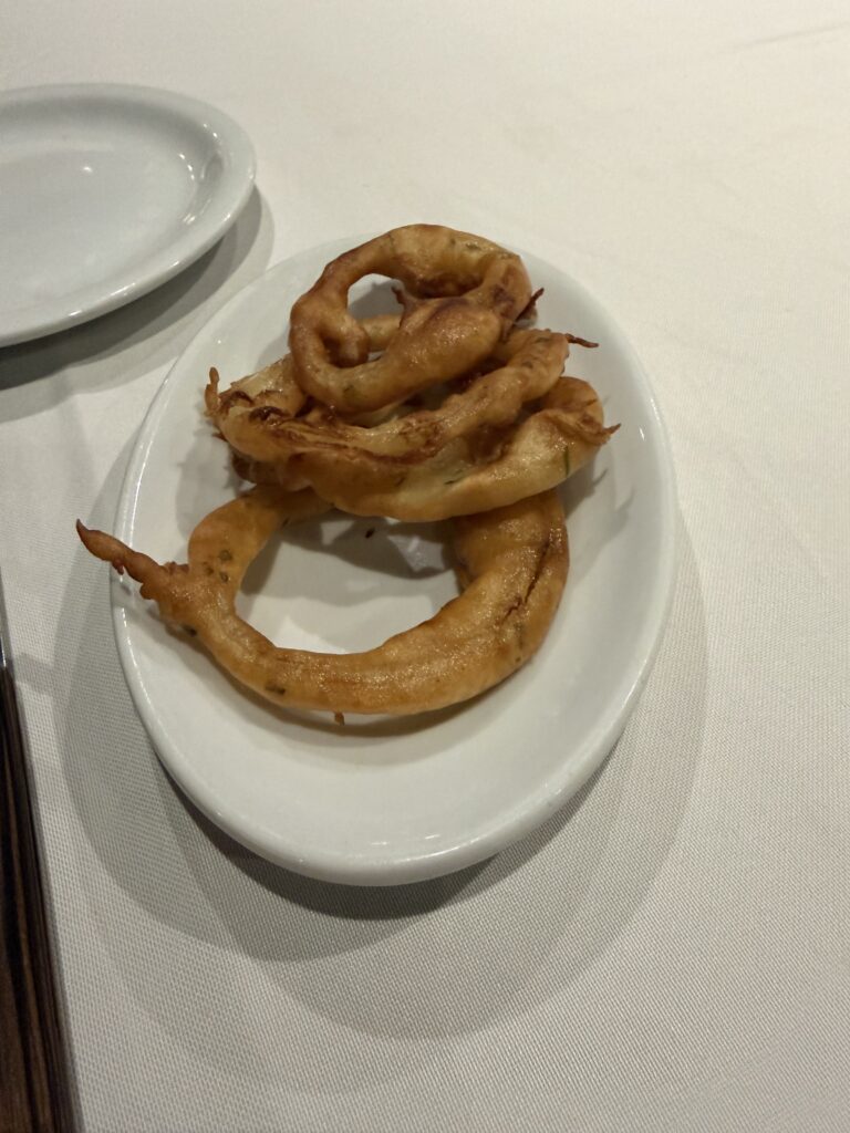 Mocellin Steak - Onion rings