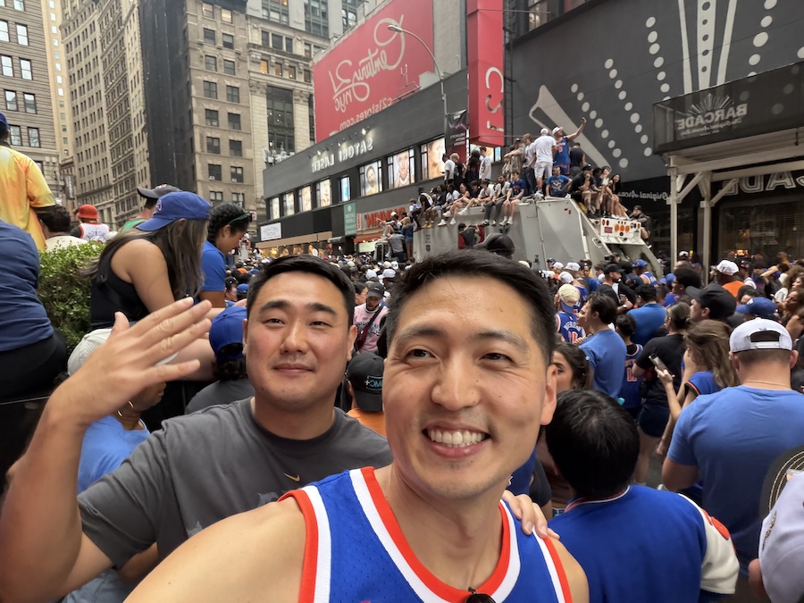 NY Knick's Parade - David and Joe
