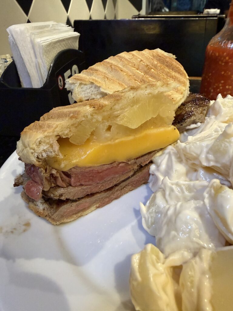 Parada de Copa Restaurante - Steak sandwich