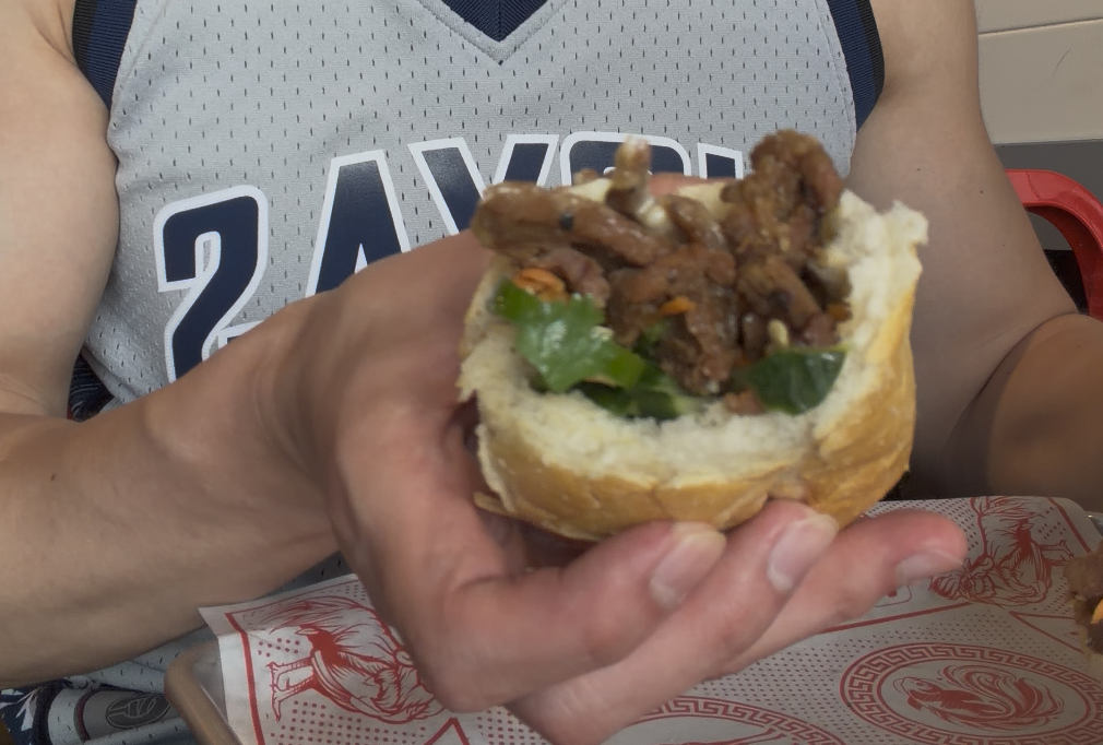Roostar - inside banh mi