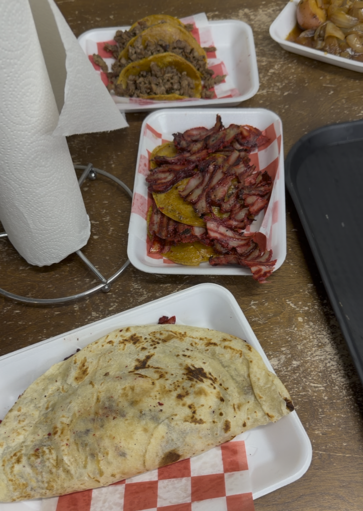 Tacos La Sultana - Quesadilla and tacos