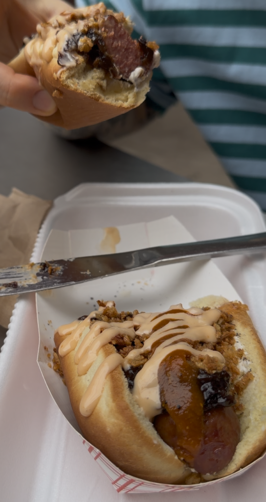 Yoyo's Hot Dog