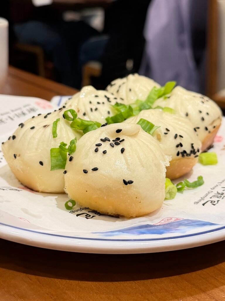 Nan Xiang Soup Dumplings - Fried pork bun
